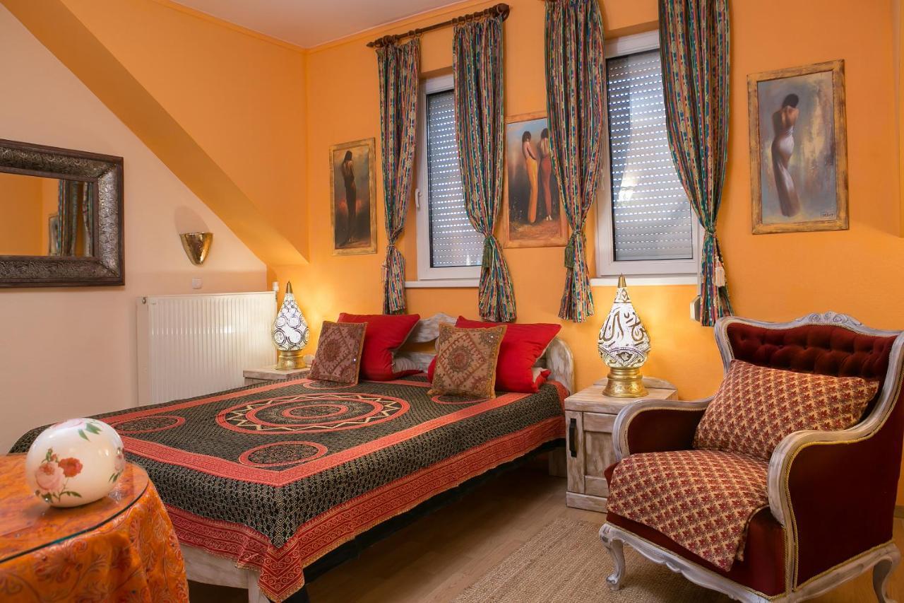 Green Park Villa Эгер Экстерьер фото