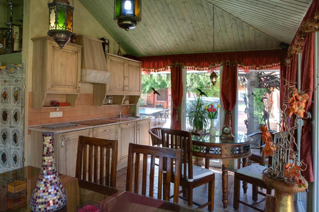 Green Park Villa Эгер Экстерьер фото
